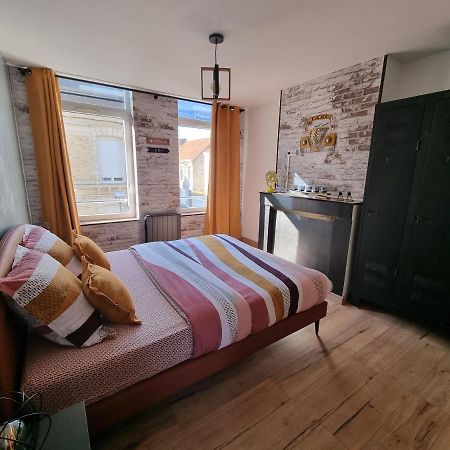 Comme Un Air De Chez Soi Apartment Calais Exterior foto