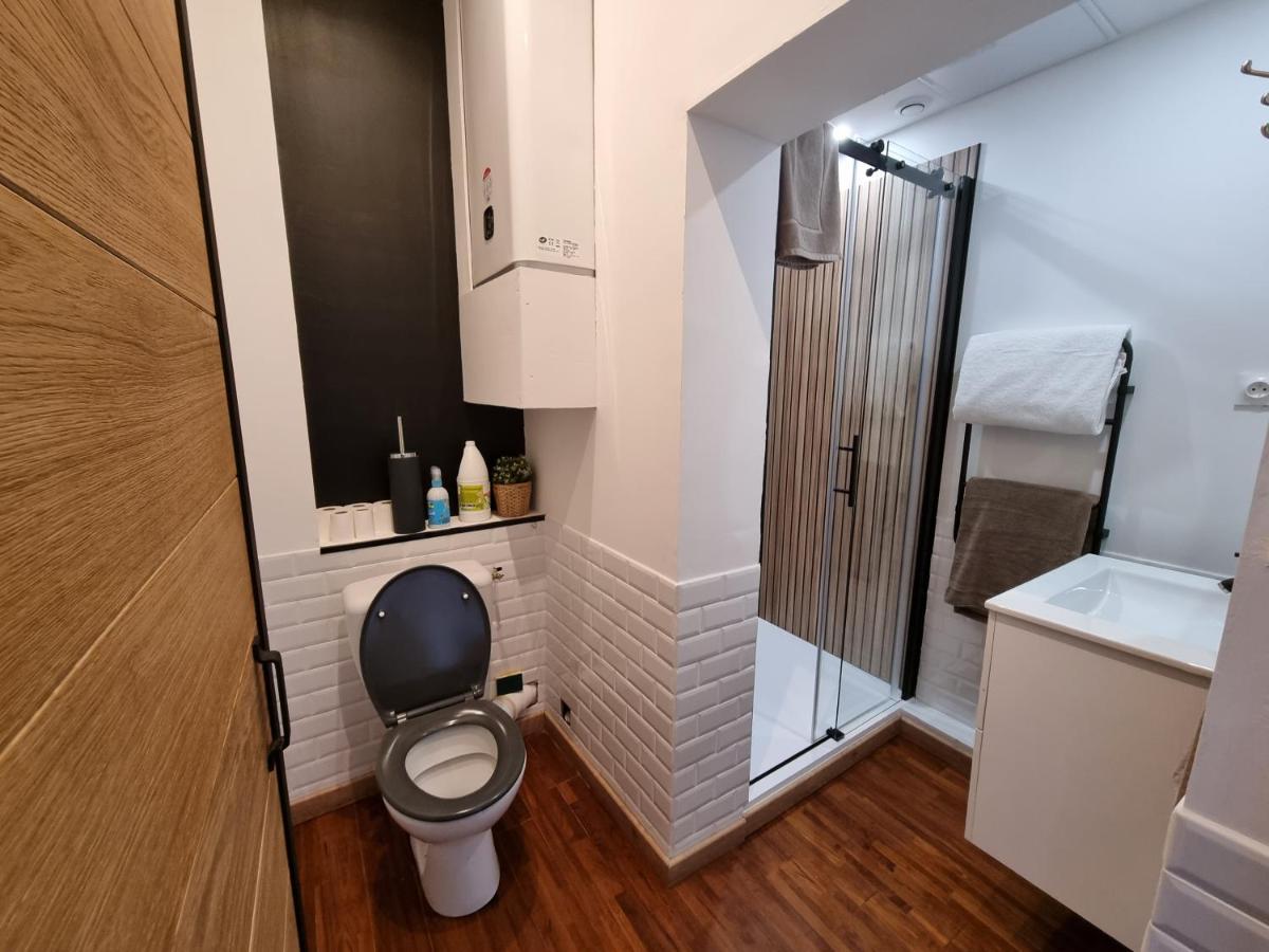 Comme Un Air De Chez Soi Apartment Calais Exterior foto